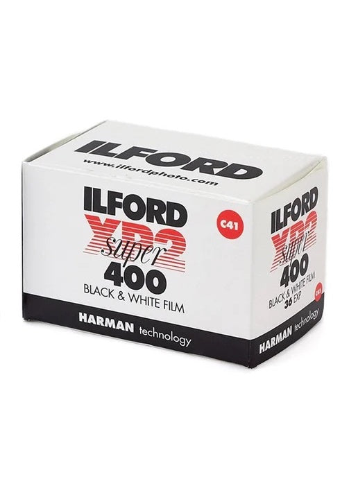 Ilford XP2 Super 400 | 35mm Black & White Film (36 Exposures)